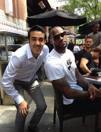 4-3！张本智和再战国乒：小勒布伦败北，总决赛男单四强决出三人（4-3！张本智和再度对阵国乒，小勒布伦遭淘汰，总决赛男单四强已出三席）