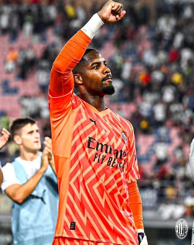 姜景祺首发进球，帮助狼堡U17锁定小组头名晋级A级联赛（姜景祺首发破门，助狼堡U17锁定小组第一挺进A级联赛）