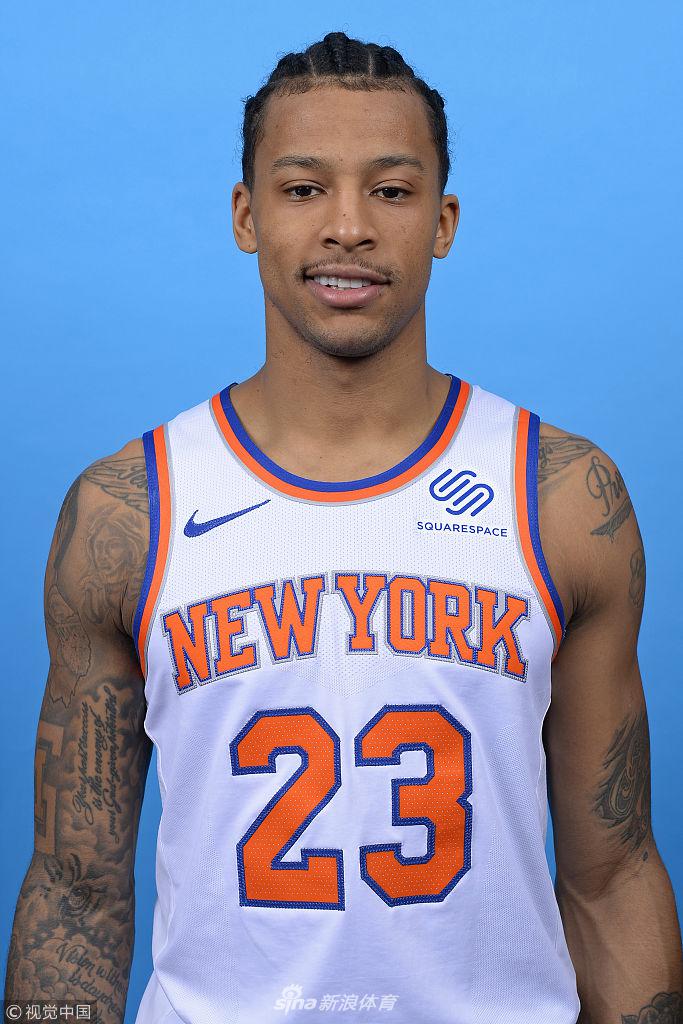 威尔希尔：英格兰队现在有了顶级教练，图赫尔能率队夺世界杯（威尔希尔：英格兰队已迎顶级主帅，图赫尔有望带队夺得世界杯）